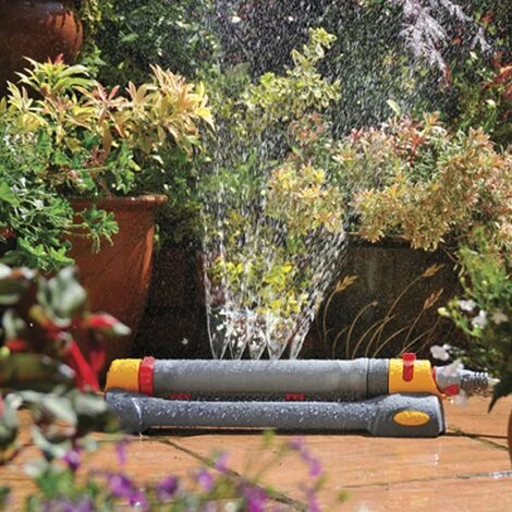 WILTEC Hozelock Arroseur Rectangulaire Pro, Portée Max. De 200m² Et 20 Buses, Transmission Par Engrenage – Image 4